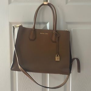 Michael Kors leather purse